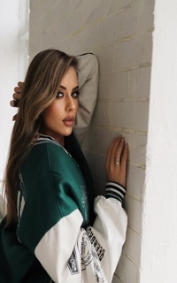 Шлюха Виолетта 31481 Шлюха Виолетта 31481